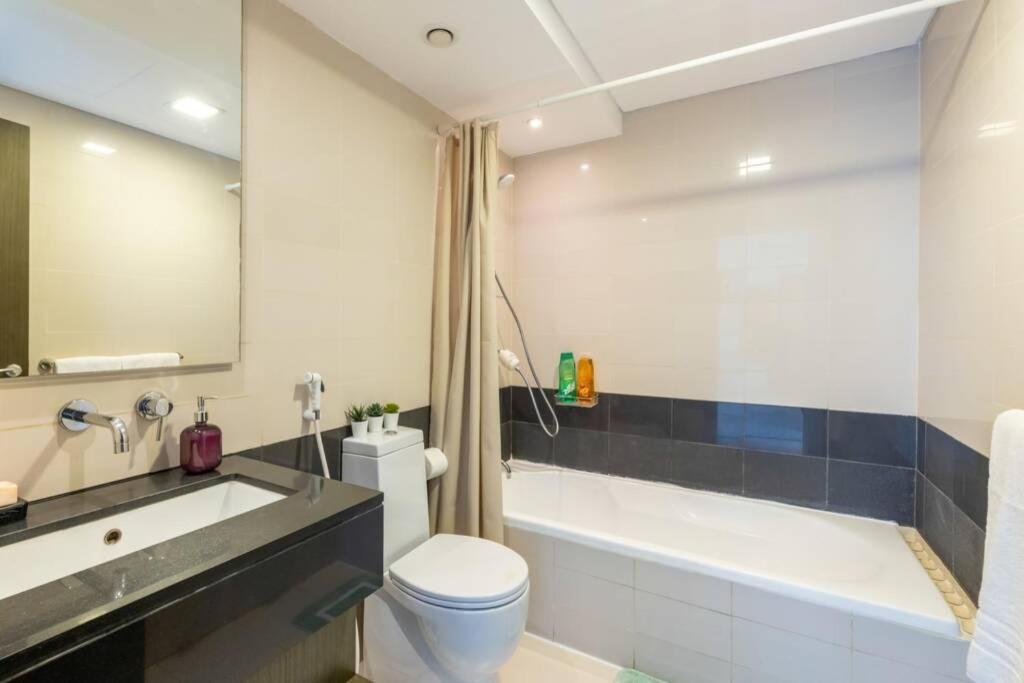 Xanadubai Loft Tower - Your Home Away From Home In Downtown Dubai! Extérieur photo